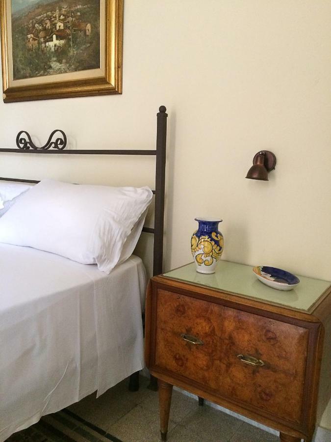 Don Angelo Petito Bed & Breakfast Наполи Екстериор снимка