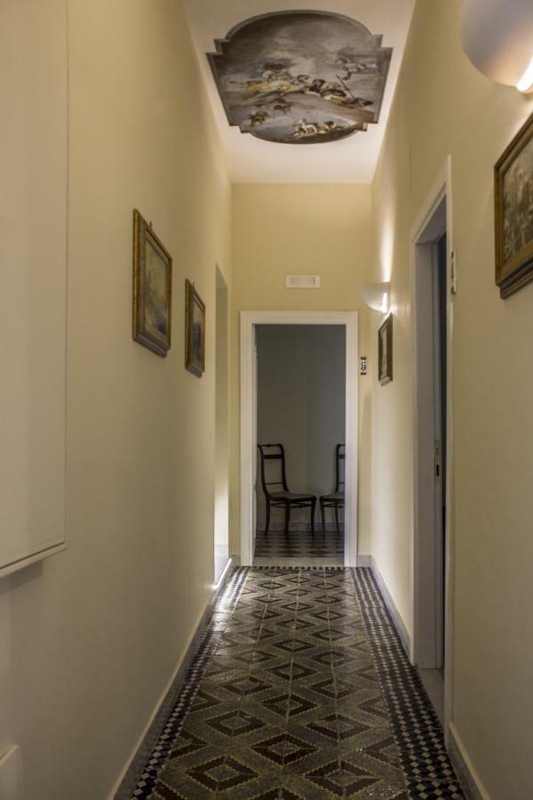 Don Angelo Petito Bed & Breakfast Наполи Екстериор снимка
