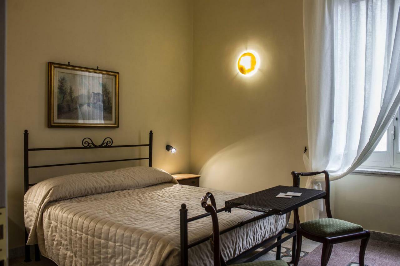 Don Angelo Petito Bed & Breakfast Наполи Екстериор снимка