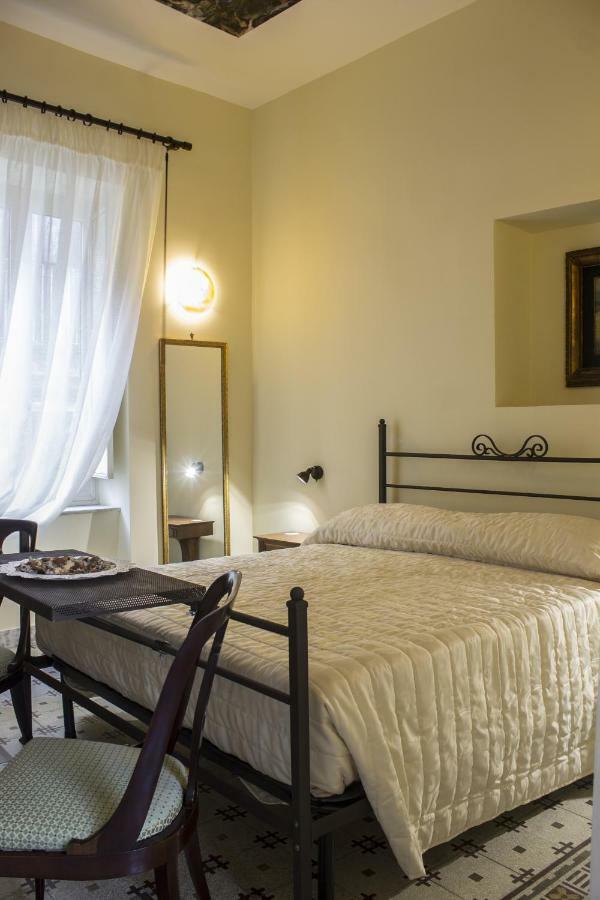 Don Angelo Petito Bed & Breakfast Наполи Екстериор снимка